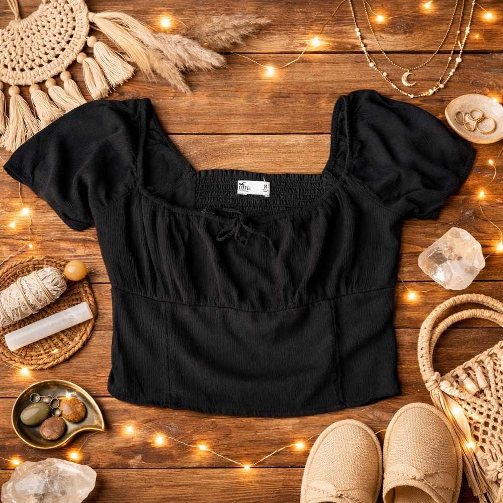 Hollister Black Square-Neck Puff Sleeve Crop Top